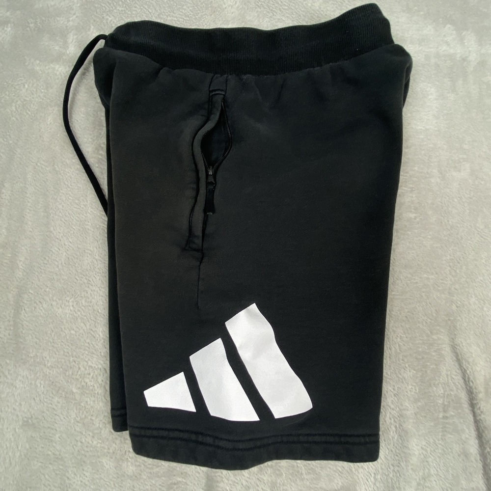 Adidas Shorts Mens Small Zip Pocket Athletic Workout Casual‎ Activewear Training